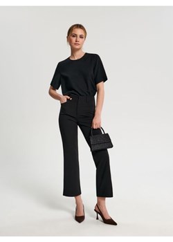 Sinsay - Spodnie z kieszeniami - czarny ze sklepu Sinsay w kategorii Spodnie damskie - zdjęcie 161212556