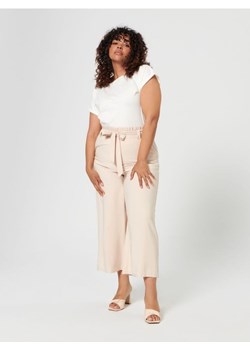 Sinsay - Spodnie tkaninowe - kremowy ze sklepu Sinsay w kategorii Spodnie damskie - zdjęcie 161212739