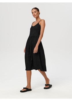 Sinsay - Sukienka mini na ramiączkach - czarny ze sklepu Sinsay w kategorii Sukienki - zdjęcie 161214897