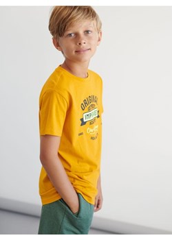 Sinsay - Koszulka z nadrukiem - żółty ze sklepu Sinsay w kategorii T-shirty chłopięce - zdjęcie 161217178