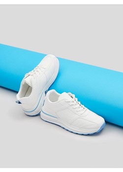 Sinsay - Sneakersy - biały ze sklepu Sinsay w kategorii Buty sportowe damskie - zdjęcie 161217197
