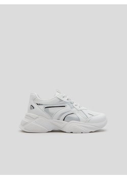 Sinsay - Sneakersy - biały ze sklepu Sinsay w kategorii Buty sportowe damskie - zdjęcie 161217425