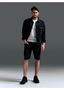 Sinsay - Szorty jeansowe jogger - czarny ze sklepu Sinsay w kategorii Spodnie męskie - zdjęcie 161218166