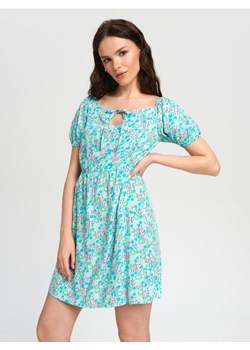 Sinsay - Sukienka mini z wiązaniem - wielobarwny ze sklepu Sinsay w kategorii Sukienki - zdjęcie 161218506