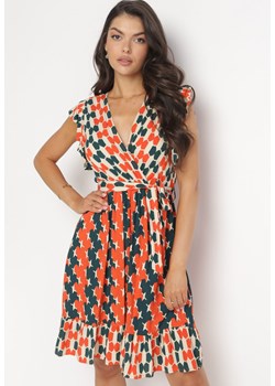 Pomarańczowa Rozkloszowana Midi Sukienka w Geometryczny Wzór z Gumką w Talii Elizzel ze sklepu Born2be Odzież w kategorii Sukienki - zdjęcie 161280878
