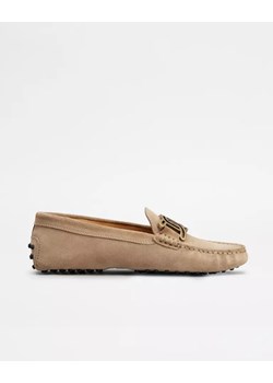 Tod's Brązowe zamszowe mokasyny z klamrą Kate Gommino Driving rozmiar 36 ze sklepu Moliera2.com w kategorii Mokasyny damskie - zdjęcie 161298758