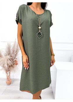 Zielona Sukienka Oversize z Wisiorkiem ze sklepu ModnaKiecka.pl w kategorii Sukienki - zdjęcie 161327145