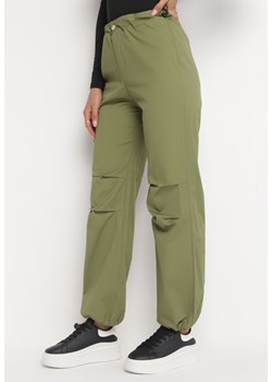 Zielone Szerokie Spodnie ze Stoperami Dalfo ze sklepu Born2be Odzież w kategorii Spodnie damskie - zdjęcie 161349706