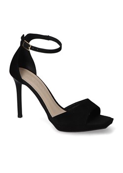 Sandały Karino 4717/003-P Czarne zamsz ze sklepu Arturo-obuwie w kategorii Sandały damskie - zdjęcie 161357016