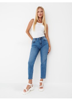 Mohito - Biały dopasowany top - biały ze sklepu Mohito w kategorii Bluzki damskie - zdjęcie 161366967