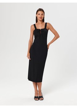 Sinsay - Sukienka midi na ramiączkach - czarny ze sklepu Sinsay w kategorii Sukienki - zdjęcie 161386977