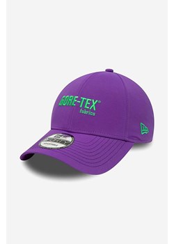 New Era czapka z daszkiem kolor fioletowy z aplikacją 60222325-FIOLETOWY ze sklepu PRM w kategorii Czapki z daszkiem damskie - zdjęcie 161397417