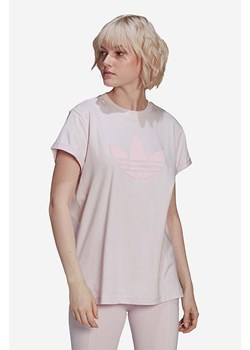 adidas Originals t-shirt bawełniany kolor różowy wzorzysty HU1631-ROZOWY ze sklepu PRM w kategorii Bluzki damskie - zdjęcie 161399588