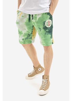CLOT szorty bawełniane Badge Shorts kolor zielony CLSRS50016.GREEN-GREEN ze sklepu PRM w kategorii Spodenki męskie - zdjęcie 161402345