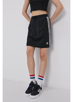 adidas Originals Spódnica H37774 kolor czarny mini prosta H37774-BLACK ze sklepu PRM w kategorii Spódnice - zdjęcie 161402779