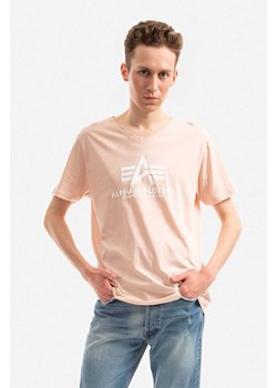 Alpha Industries t-shirt bawełniany kolor pomarańczowy z nadrukiem 106512.640-POMARANCZO ze sklepu PRM w kategorii T-shirty męskie - zdjęcie 161405067
