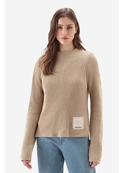 Woolrich sweter bawełniany Natural Dyeing kolor beżowy CFWWKN0211FRUF0670-8743 ze sklepu PRM w kategorii Swetry damskie - zdjęcie 161408167