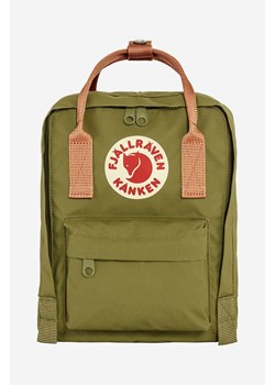 Fjallraven plecak Kanken Mini kolor zielony mały z aplikacją F23561.631.241-241 ze sklepu PRM w kategorii Plecaki - zdjęcie 161411098