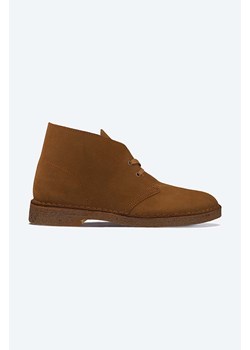 Clarks półbuty zamszowe Originals Desert Boot męskie kolor brązowy 26155481-BROWN ze sklepu PRM w kategorii Półbuty męskie - zdjęcie 161412039