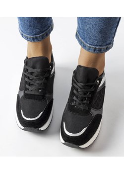 Czarne sneakersy ze wstawką Genovesee ze sklepu gemre w kategorii Buty sportowe damskie - zdjęcie 161429137
