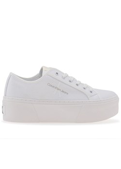 Buty Calvin Klein Cupsole Flatform NY Pearl WN YW0YW01221-YBR - białe ze sklepu streetstyle24.pl w kategorii Trampki damskie - zdjęcie 161439048