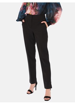 Czarne spodnie w kant z kieszeniami po bokach Potis & Verso Aster ze sklepu Eye For Fashion w kategorii Spodnie damskie - zdjęcie 161441119