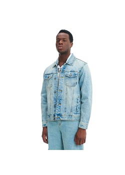 Cropp - Kurtka jeansowa z efektem sprania - niebieski ze sklepu Cropp w kategorii Kurtki męskie - zdjęcie 161453579