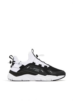 Cropp - Kontrastowe sneakersy z efektem reflective - biały ze sklepu Cropp w kategorii Buty sportowe męskie - zdjęcie 161464115