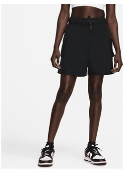 Damskie spodenki z tkaniny z wysokim stanem Nike Sportswear Essential - Czerń ze sklepu Nike poland w kategorii Szorty - zdjęcie 161521165