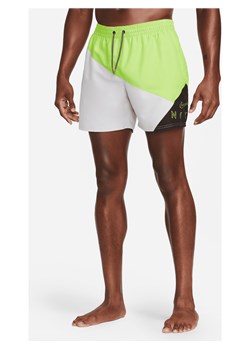 Męskie spodenki kąpielowe do siatkówki Nike Logo Jackknife 13 cm - Zieleń ze sklepu Nike poland w kategorii Kąpielówki - zdjęcie 161522037