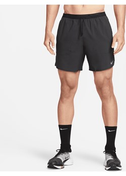 Męskie spodenki do biegania z wszytą bielizną 18 cm Nike Dri-FIT Stride - Czerń ze sklepu Nike poland w kategorii Spodenki męskie - zdjęcie 161522688