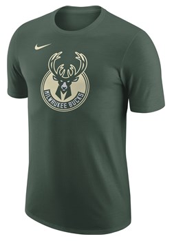 T-shirt męski Nike NBA Milwaukee Bucks Essential - Zieleń ze sklepu Nike poland w kategorii T-shirty męskie - zdjęcie 161522755
