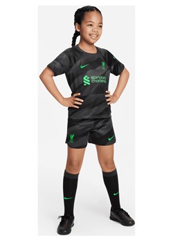 Trzyczęściowy strój dla małych dzieci Nike Dri-FIT Liverpool F.C. Goalkeeper 2023/24 - Szary ze sklepu Nike poland w kategorii Komplety dziewczęce - zdjęcie 161522807