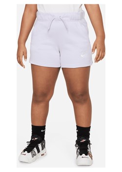 Spodenki z dzianiny dresowej dla dużych dzieci (dziewcząt) Nike Sportswear Club (szersze rozmiary) - Fiolet ze sklepu Nike poland w kategorii Spodenki dziewczęce - zdjęcie 161524297