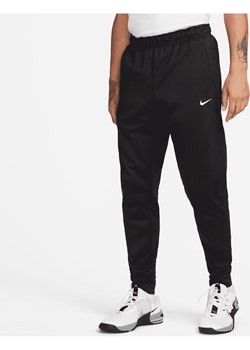 Męskie zwężane spodnie do fitnessu Therma-FIT Nike Therma - Czerń ze sklepu Nike poland w kategorii Spodnie męskie - zdjęcie 161525168