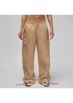 Spodnie damskie Jordan Chicago - Brązowy ze sklepu Nike poland w kategorii Spodnie damskie - zdjęcie 161526078