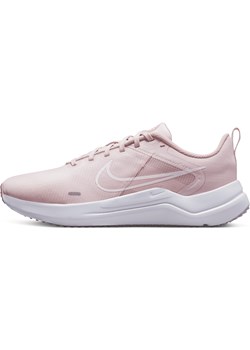 Damskie buty do biegania po asfalcie Nike Downshifter 12 - Różowy ze sklepu Nike poland w kategorii Buty sportowe damskie - zdjęcie 161526397