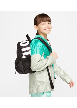 Mały plecak dziecięcy Nike Brasilia JDI (11 l) - Czerń ze sklepu Nike poland w kategorii Plecaki dla dzieci - zdjęcie 161526928
