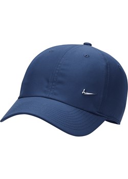 Czapka o nieusztywnionej konstrukcji z metalowym logo Swoosh Nike Dri-FIT Club - Niebieski ze sklepu Nike poland w kategorii Czapki z daszkiem męskie - zdjęcie 161527056