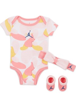 Zestaw body dla niemowląt Jordan Outside the Lines 3-Piece Bodysuit Box Set - Różowy ze sklepu Nike poland w kategorii Komplety niemowlęce - zdjęcie 161527076