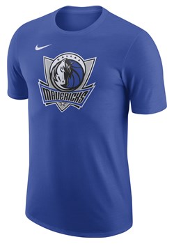 T-shirt męski Nike NBA Dallas Mavericks Essential - Niebieski ze sklepu Nike poland w kategorii T-shirty męskie - zdjęcie 161527196