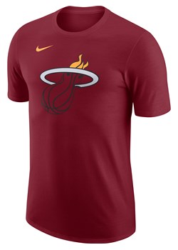 T-shirt męski Nike NBA Miami Heat Essential - Czerwony ze sklepu Nike poland w kategorii T-shirty męskie - zdjęcie 161527266