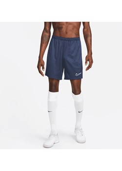 Męskie spodenki piłkarskie Dri-FIT Nike Academy - Niebieski ze sklepu Nike poland w kategorii Spodenki męskie - zdjęcie 161527365