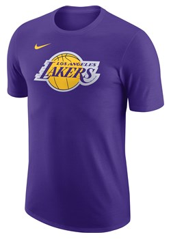 T-shirt męski Nike NBA Los Angeles Lakers Essential - Fiolet ze sklepu Nike poland w kategorii T-shirty męskie - zdjęcie 161528119