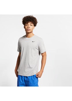 Męski T-shirt do fitnessu Nike Dri-FIT - Szary ze sklepu Nike poland w kategorii T-shirty męskie - zdjęcie 161528246