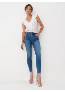 Mohito - Jeansy skinny - Niebieski ze sklepu Mohito w kategorii Jeansy damskie - zdjęcie 161653037