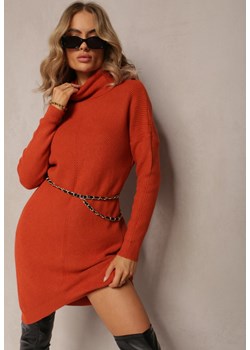 Czerwona Sukienka ze Sweterkowej Dzianiny z Golfem i Wycięciem na Dole Weronitte ze sklepu Renee odzież w kategorii Sukienki - zdjęcie 161667006