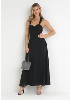 Czarna Sukienka Maxi z Ozdobnym Wiązaniem na Plecach Bremte ze sklepu Born2be Odzież w kategorii Sukienki - zdjęcie 161695439