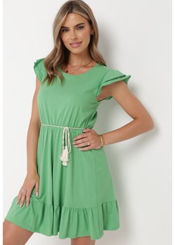 Zielona Bawełniana Rozkloszowana Sukienka z Gumką w Pasie i Falbankami Ashvi ze sklepu Born2be Odzież w kategorii Sukienki - zdjęcie 161769119