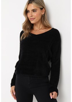 Czarny Elastyczny Sweter z Dzianiny z Długim Włosiem Sabisa ze sklepu Born2be Odzież w kategorii Swetry damskie - zdjęcie 161853546